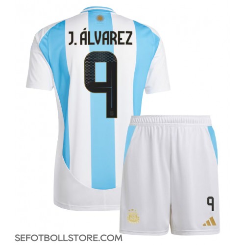 Argentina Julian Alvarez #9 Replika babykläder Hemmaställ Barn Copa America 2024 Kortärmad (+ korta byxor)